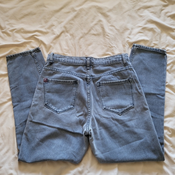 High rise jeans - Picture 2 of 3